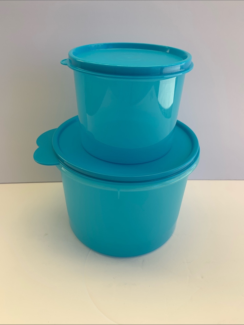 Tupperware Plastic Round Container Set of 2 Blue Color